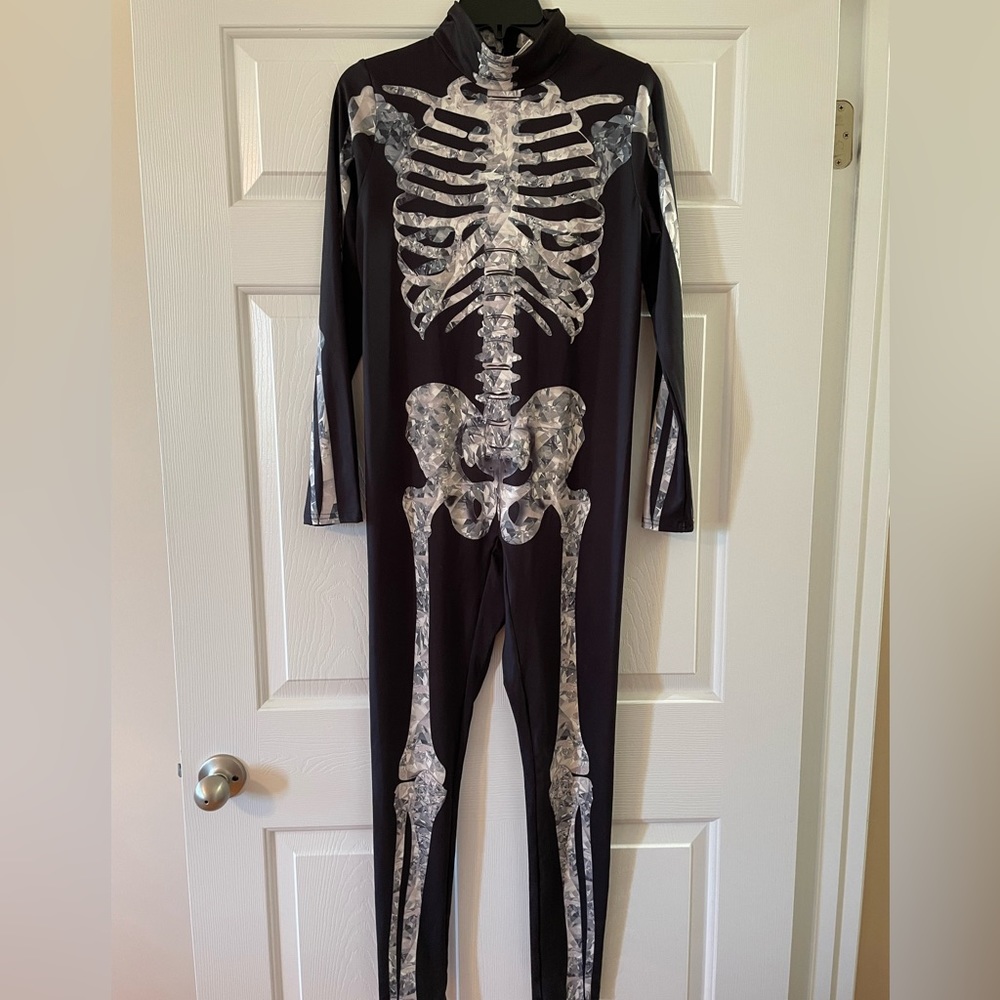 Women’s Skeleton Costume
